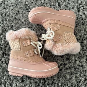 London Fog 3M Thinsulate Pink Snow Boots, Toddler sz 7
